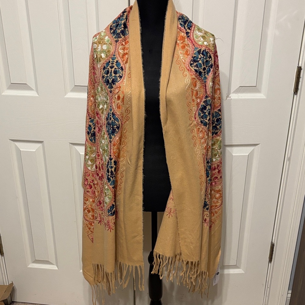 Jessica McClintock Embroidered Shawl